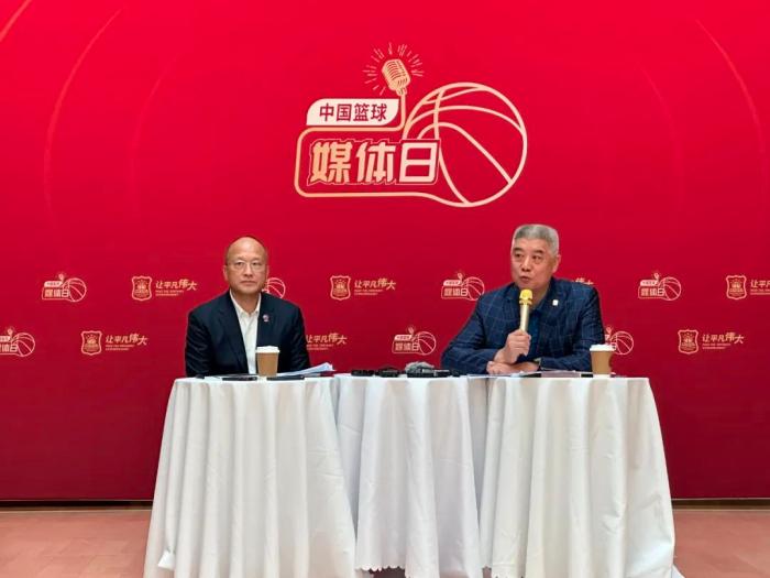 中国篮协就周琦近况、归