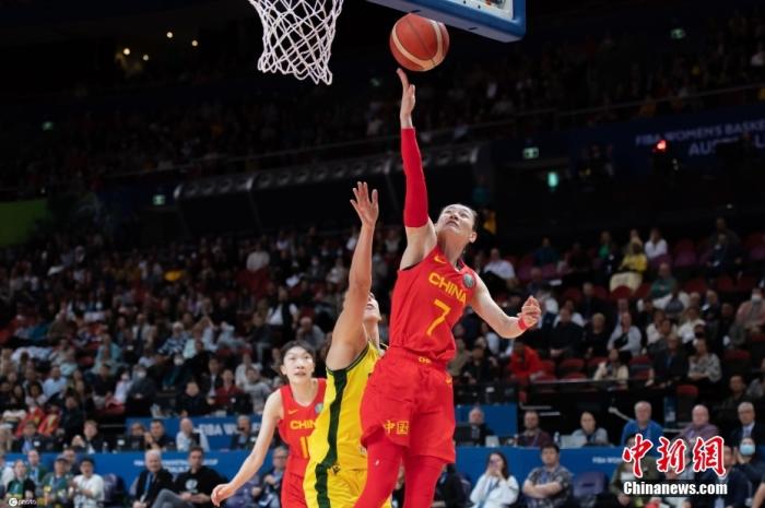 中国篮协就周琦近况、归化前景与杨力维裁员等