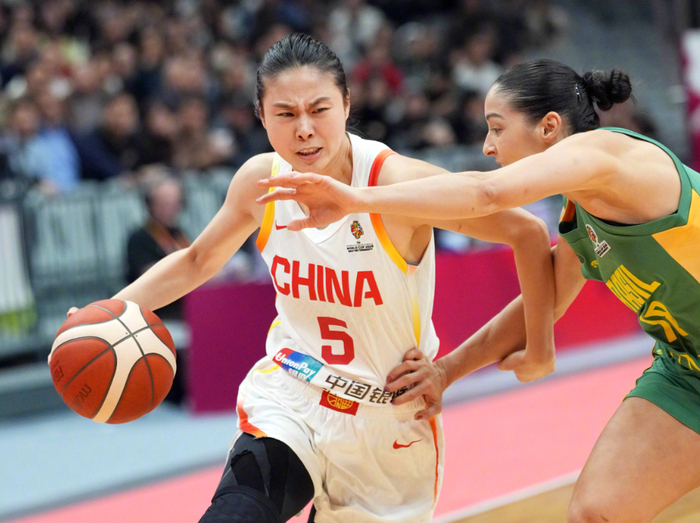 中国女篮力克巴西锁定世界杯席位 日本队险胜澳