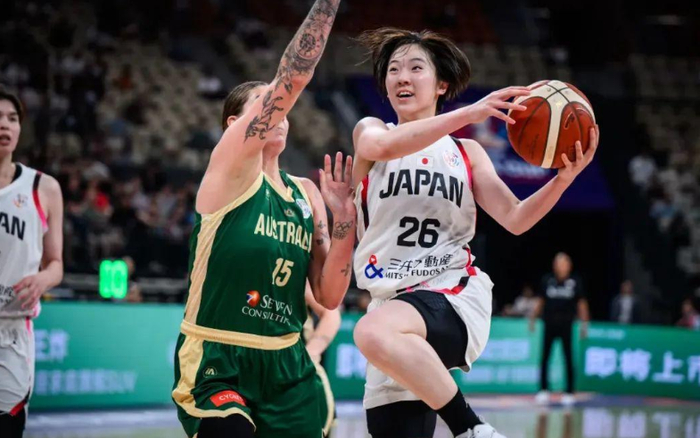 中国女篮力克巴西锁定世界杯席位 日本队险胜澳