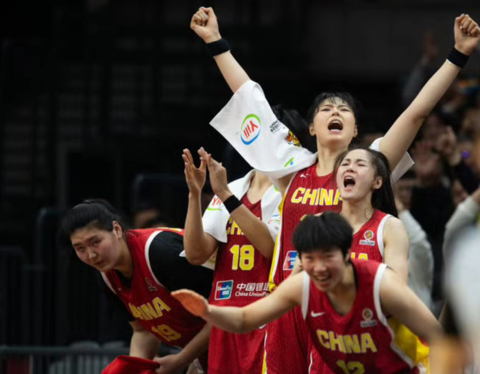 中国女篮力克巴西锁定世界杯席位 日本队险胜澳