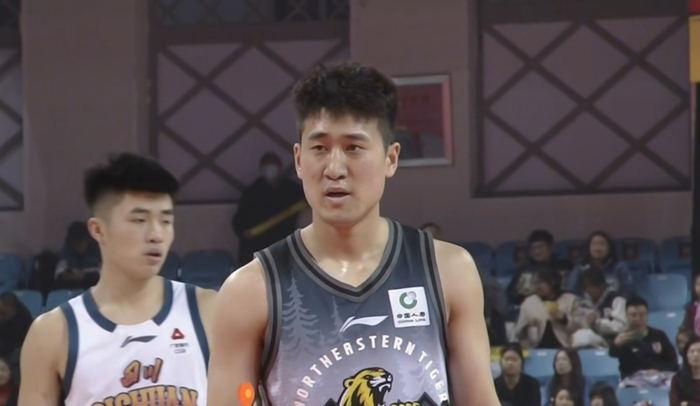 吉林男篮力克四川终结对