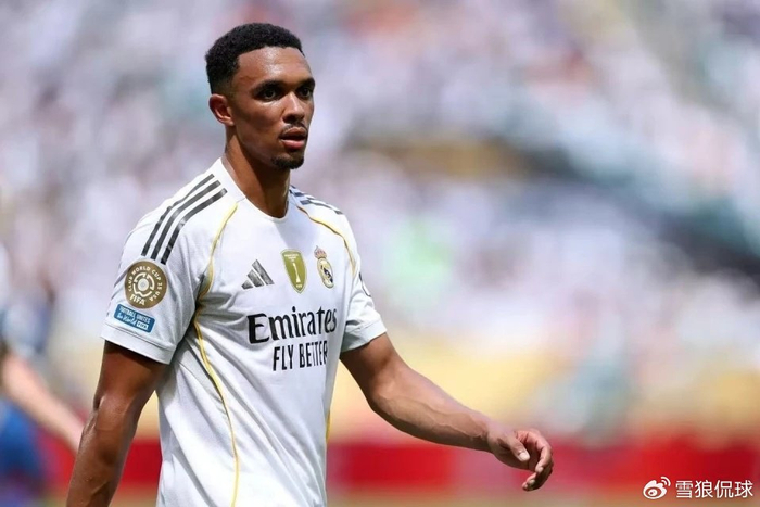 皇马右卫阿诺德无缘英格兰世界杯名单，战术需