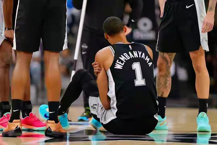 文班亚马肋骨挫伤成亿元合同关键